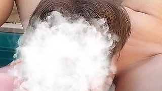 Hot Chinese Give Her Head and Got Penetrated in Swimming Pool