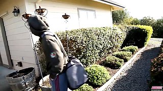 Gym session goes intimate for two men with very thick dicks