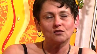 German Cougar Solo Masturbation with Dildo - Loud Climax & Pussy Rubbing