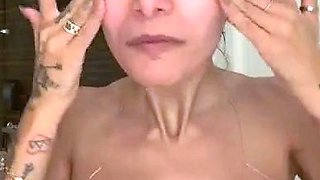 Mia Khalifa Wearing Glasses Shows Off Her UNCENSORED Wet
