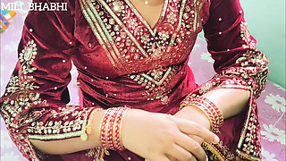 Indian Desi Girl Tight Pussy Fuck. Hindi Audio Sex (first Time)