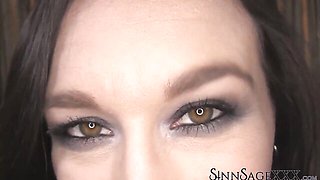 Slutty Sinn's solo female scene