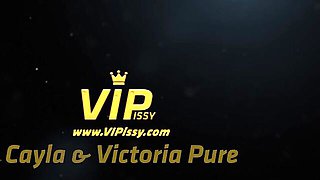 Freely Cayla Lyons and Amy Pink's blonde video