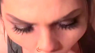Big Lips Blowjob! Frenulum Kissing Cumshot