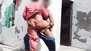 BUSTY DESI INDIAN BHABHI SUCKING COCK AND GET FUCKED