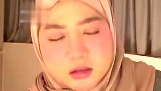 Tante Jilbab Toket Gede Gada Obat.