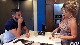 Sexy Secrets with Stepmom: Busty Preston Lee & Damon Dice, Seducing Her Stepson on the Kitchen Counter