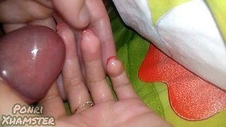 My stepsister's hand is covered in precum and then thick cum