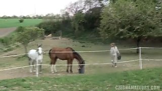 CZECH AMATEURS - BEAUTIFUL BUSTY GIRL WITH AN AMAZING PUSSY