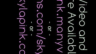 public flashing at the mall