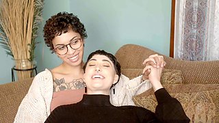 Libertine, threesome invitation, cinema porno