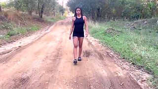 Hot Anal Sex and Cumshot on the Butt with a Stranger in an Abandoned House