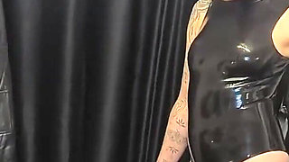 Giant Boots to Worship and Trample