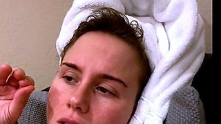 Big boob brunette masturbates on webcam