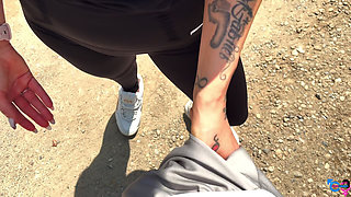 I Got Fucked in a Public Park by a Runner and I Squirted on Him!