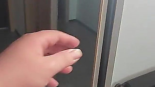First-person Perspective Records the Entire Process of Restraining and Tickling His Girlfriend