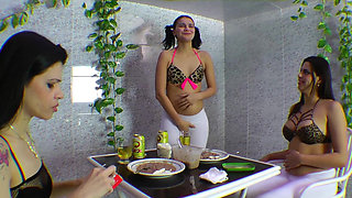 Lesbian White Leggins Fetish and Pee in the Leggins