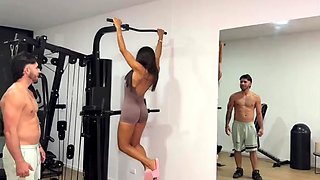 Kink Sports - Tatiana humiliates a strong man at the gym by