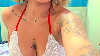 Alone in Bed no Self Control  so HORNY