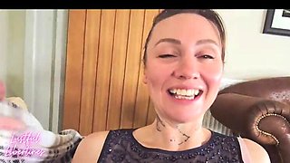 Mature Step Sister Amy Lustful Needs A Date For Christmas Party - Blowjob & Cowgirl Sex