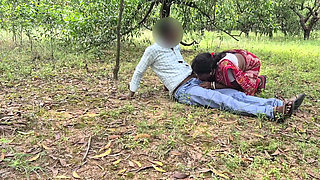 A Village Bhabhi Fucked by a College Student in Forest,sona Bhabhi First Time Outdoor Sex by Her Boyfriend