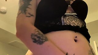 Katie amateur brunette girl toying pussy with a vibrator