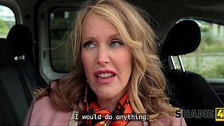 Shameless mature cheats in steamy car fuck