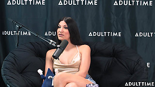 Zariah Aura: S*x, Edging, & Becoming a Doll the Adult Time Podcast