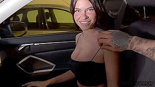 I Went To Pick Up A Female Friend In My Car, Ended Up Fucking Her Right There On The Side Of The Road Inside The Car, And Came Inside Her Pussy!! With Rossa Vaxx