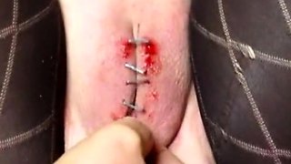 Pulled amateurs close up car sex