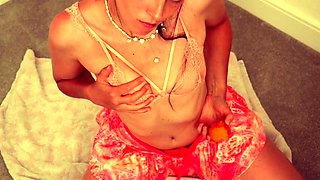 Florescent ASMR Eat My Peach Daddy Please Onlyfans Video