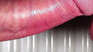 Pusing Blowjob Mature