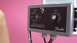 Paris Gets Her Pussy Fucked by a Sex Machine