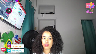 Twerking dance Bum Bum