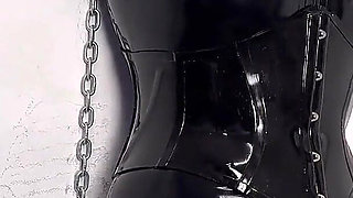 Latex Lesbian Domination Strap-on Fucking with Lohhtuz