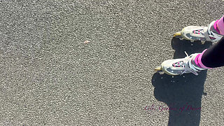 Girl Rollerblading Shows Tits to Passers-by