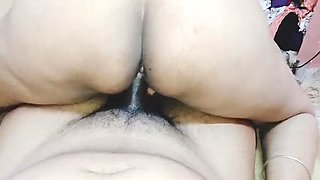 Desi Girlfriend Takes Cum Inside in Reverse Cowgirl - Apple Porn