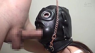 Intellectual Woman Transforms into Submissive Mask-Wearing Beggar for Extreme Pleasure x1x19DA3CAA3693E39272