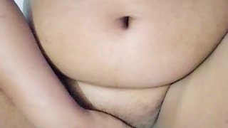 Since my husband is living abroad, I'm feeling lonely and missing him. I want to feel close to him even though we're far apart.