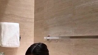 Mia Khalifa Bare In Tub Onlyfans Vid Leaked