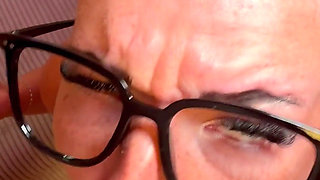 Extrem Wet Smoking Blowjob with Cum Surprise