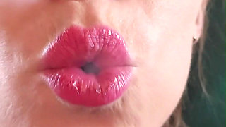 I Just Love Blowing Smoke in Your Face