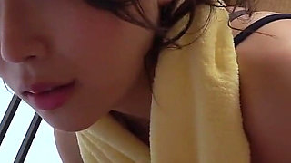 Big Tit Working Babe - Can’t Take My Eyes off This Working Woman’s Voluptuous Body