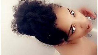 Shower At The Hotel Solo Female Latina Real