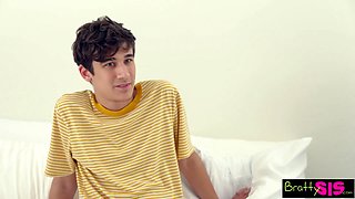 Angry Stepsis Braylin Bailey Eats Stepbro's Cock Like Its The Last Dick On Earth