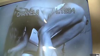 Watch Impeccable Amanda Blows Dirt