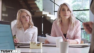 Stockings smut with energetic Scarlett Hampton from Tushy