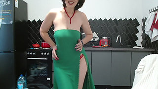 Seducing you to lunch through a dress