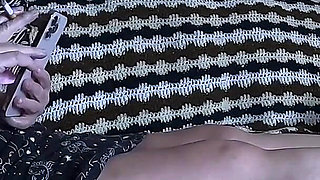 Massage My Feet as Ignore You