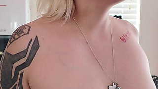 Workouts and Wanking with Stepmommy - Taboo